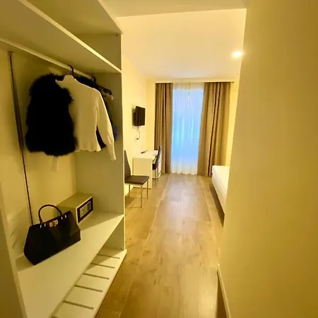 Enjoy 게스트하우스 3*